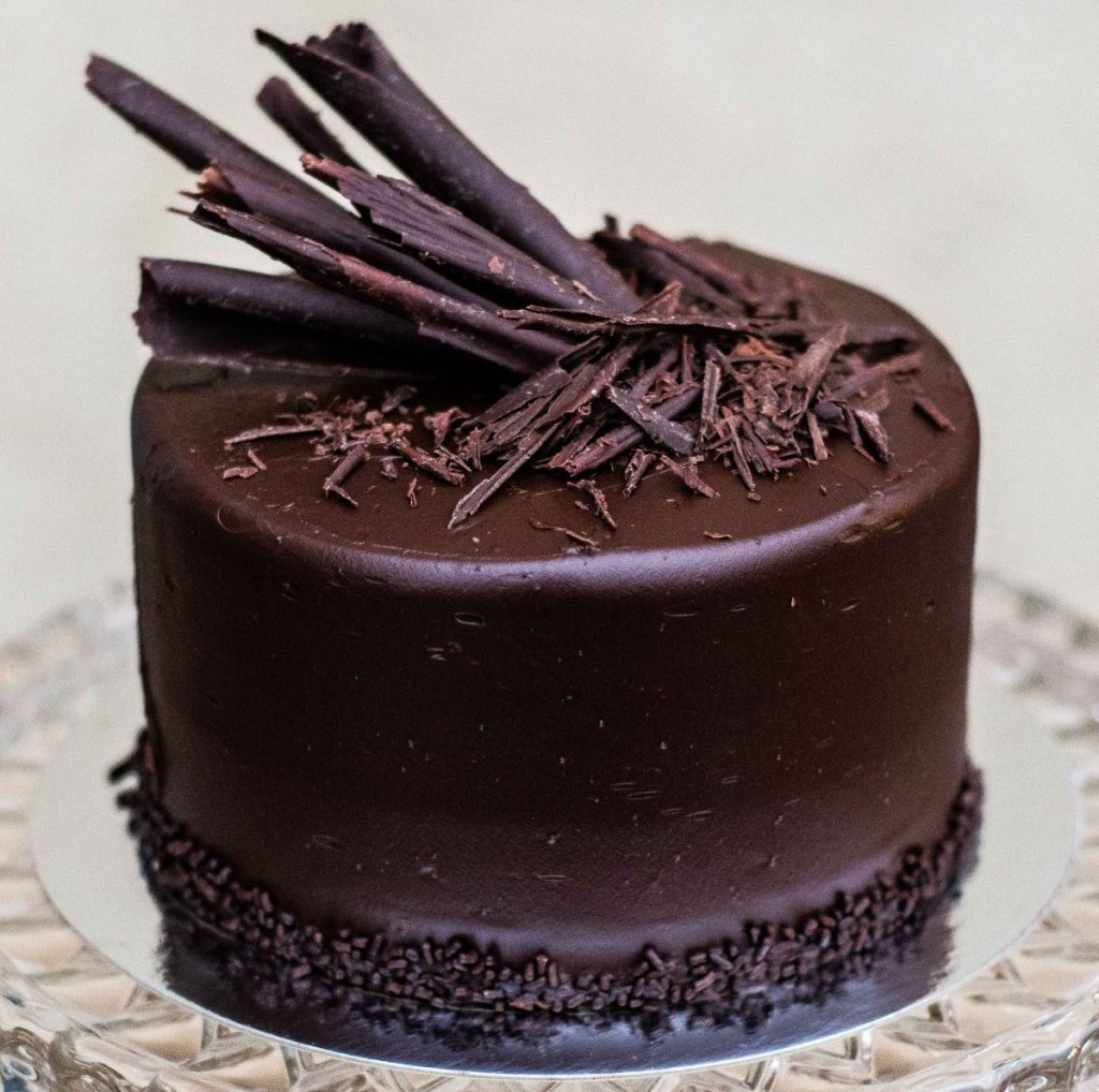 Classic clearance chocolate cake