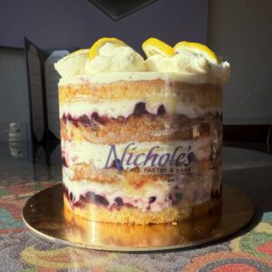 Lemon Curd Layer Cake with Blueberry
